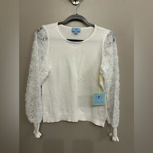 NWT CeCe women’s white sweater with floral pattern sleeves and ruffled cuffs S